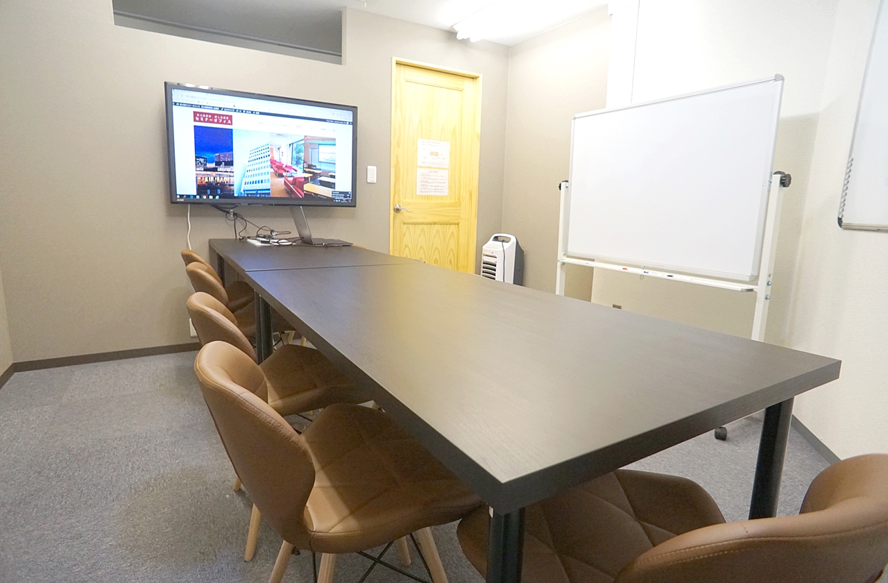 新大阪セミナーオフィス　会議室ルームＯ－６、７