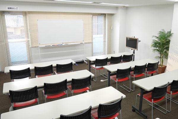 NATULUCK市ヶ谷外堀通り店